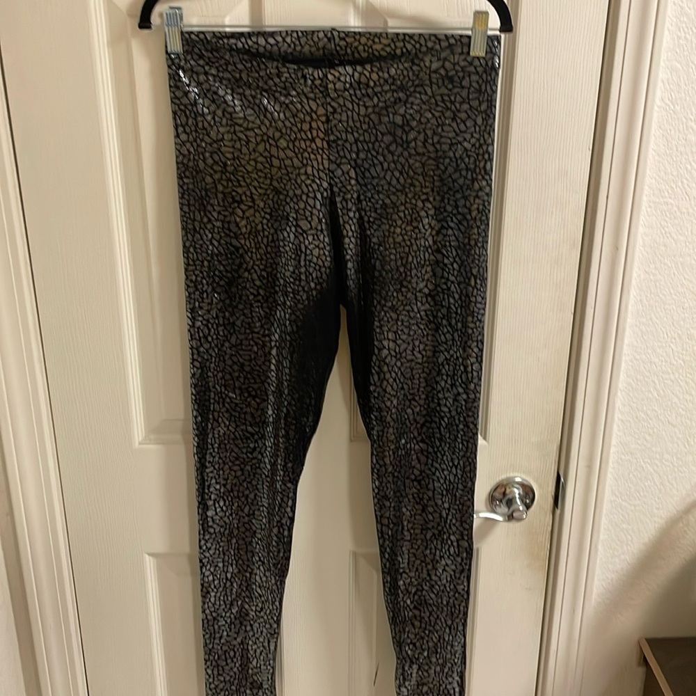 Blackmilk Shiny Serpent Leggings in XL